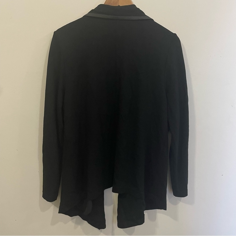 Chico’s Black Draped long Sleeve Fall Winter Cardigan Sweater Size 1 - Picture 2 of 4
